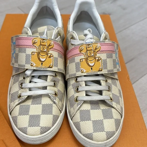 Louis Vuitton women sneaker - Picture 4 of 13